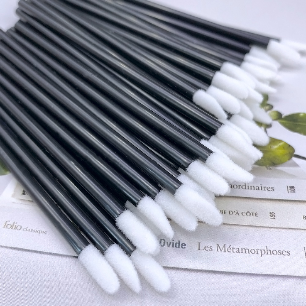 100 個使い捨てリップブラシまつげエクステンションメイクブ - Eyelash Extension Options のレビューと価格
